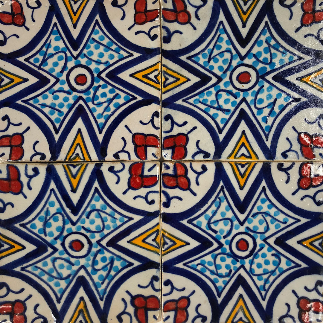Hand painted tile Hakima