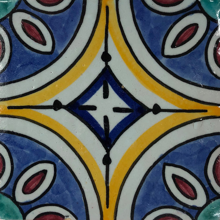 Hand painted tile Hanifa
