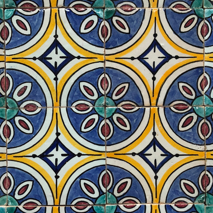 Hand painted tile Hanifa