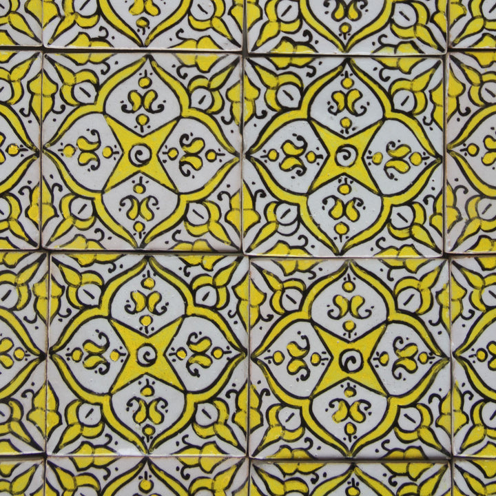 Hand painted tile Soumiya