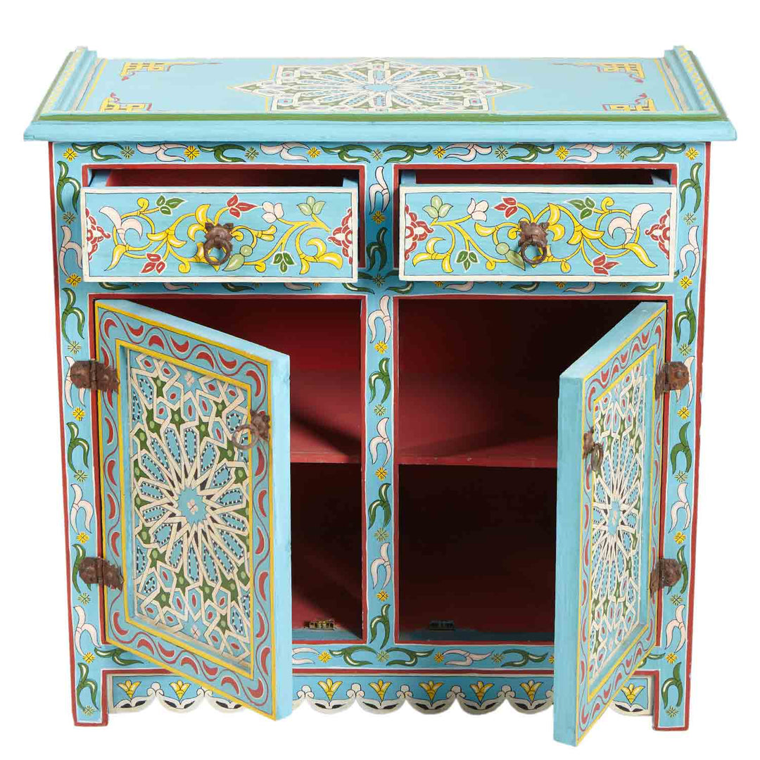 Arabic dresser Shamir