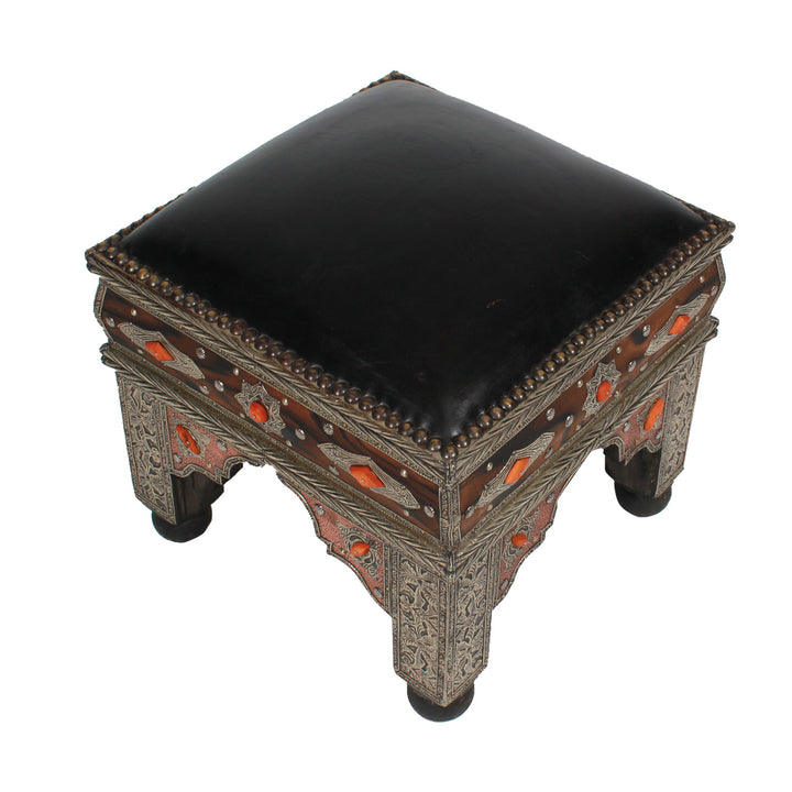 Oriental stool Hana